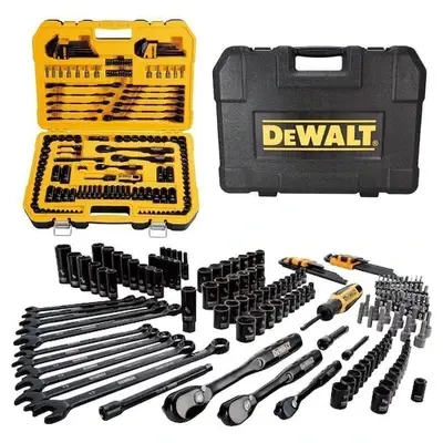 Dewalt DWMT45184 Black Chrome Polish Mechanics Tool Set With Hard Case 184pc
