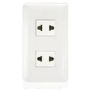 Omni Classic Flush 2pcs Universal Outlet in Plate 16A
