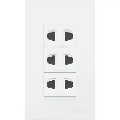 Royu Wide Series 3 Gang Universal Outlet Set 15A White